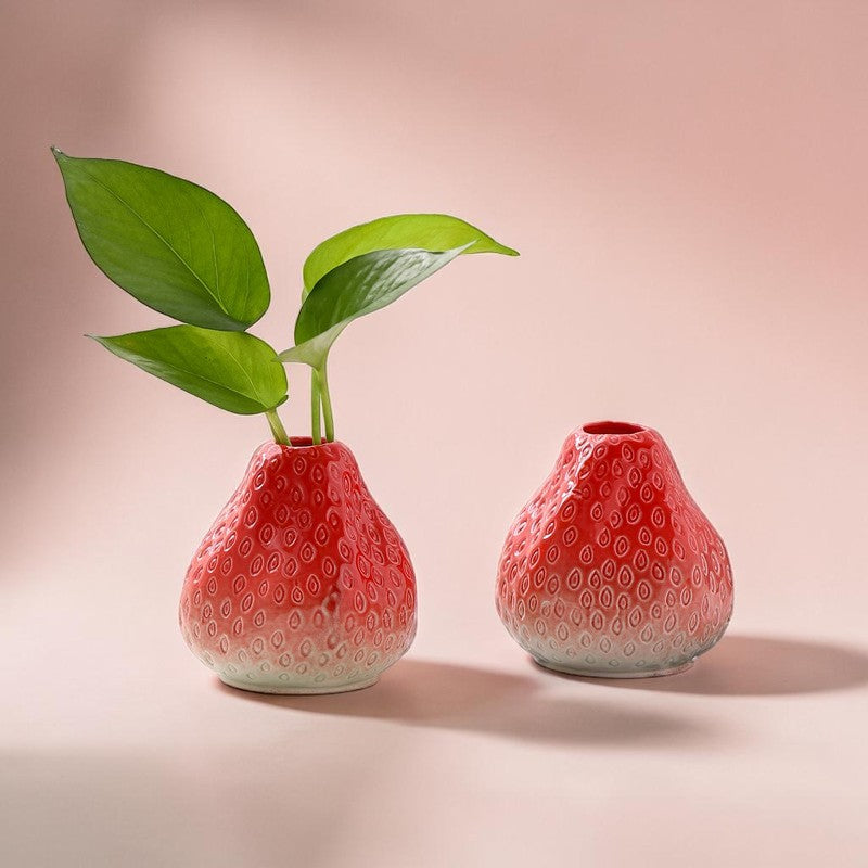 Creative Strawberry Ceramic Vase
