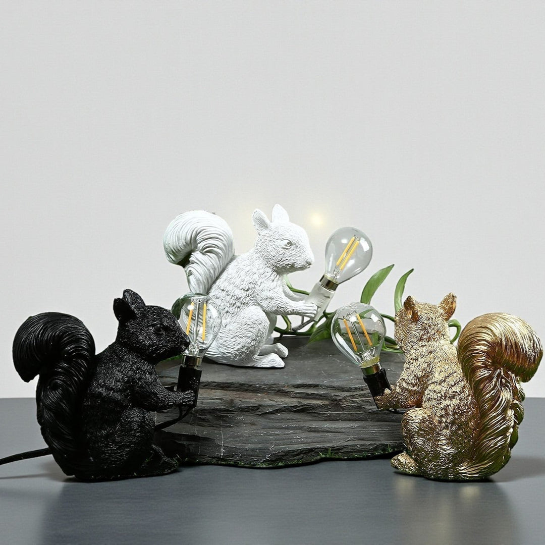 Creative Mini Squirrel Lamp | Table & Bedside Lamp