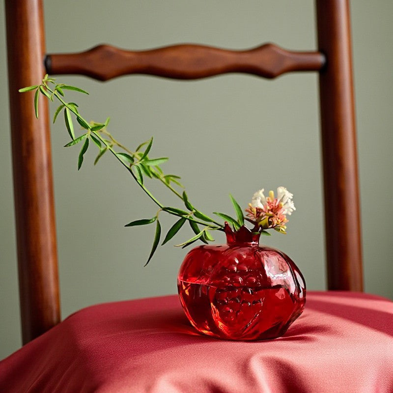Red Glass Pomegranate Vase – Mini Tabletop Hydroponic Vase