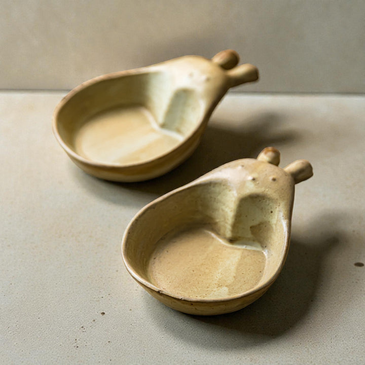 Rustic Rabbit-Shaped Ceramic Sauce Dish with Vintage Style