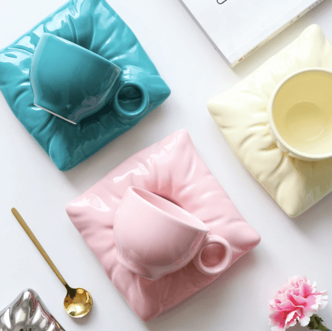 Coffee Cups with Pillow Shape Plates - huemabe - Creative Home Decor