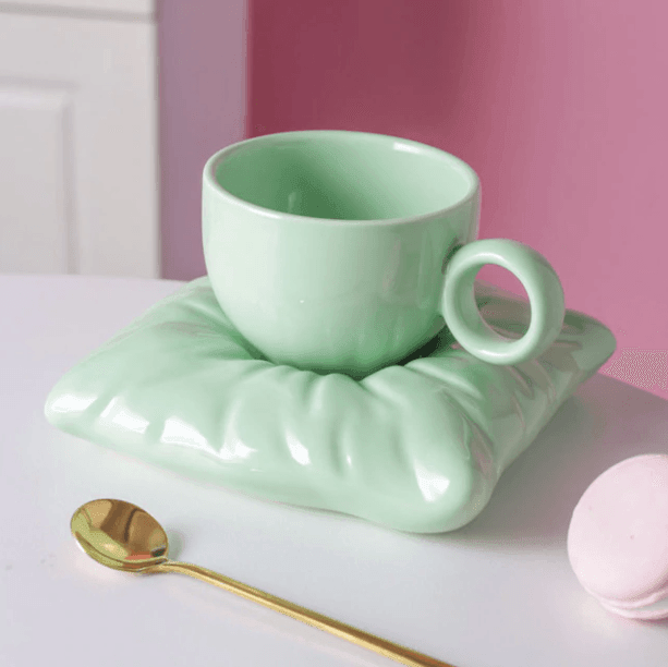 Coffee Cups with Pillow Shape Plates - huemabe - Creative Home Decor