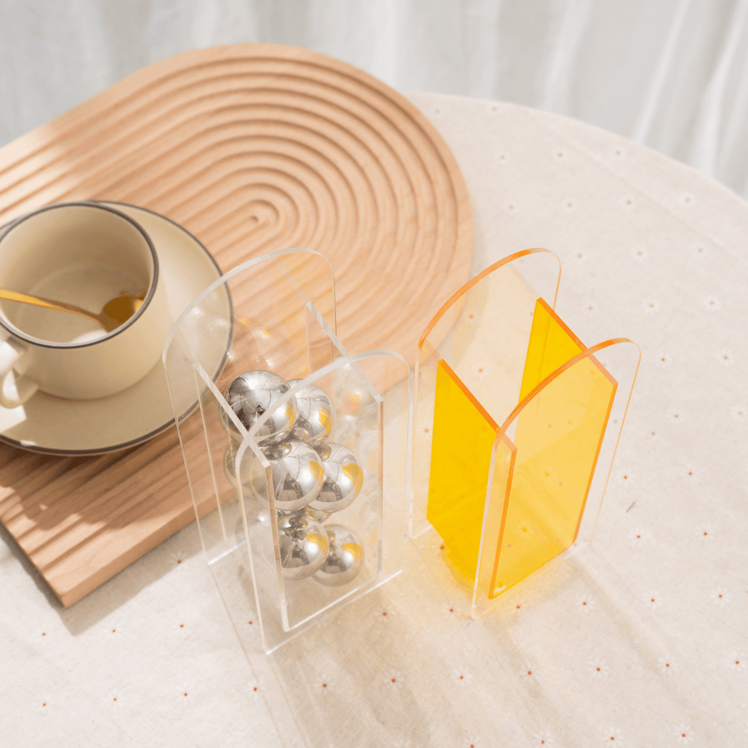 Modern Minimalist Transparent Acrylic Flower Vase (Silver Ball Included) - huemabe - Creative Home Decor