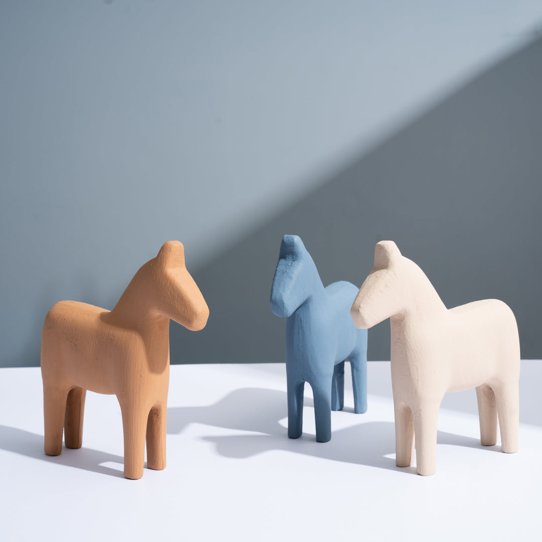 Resin Creative Minimalism Horse Decoration Ornaments - huemabe - Creative Home Decor