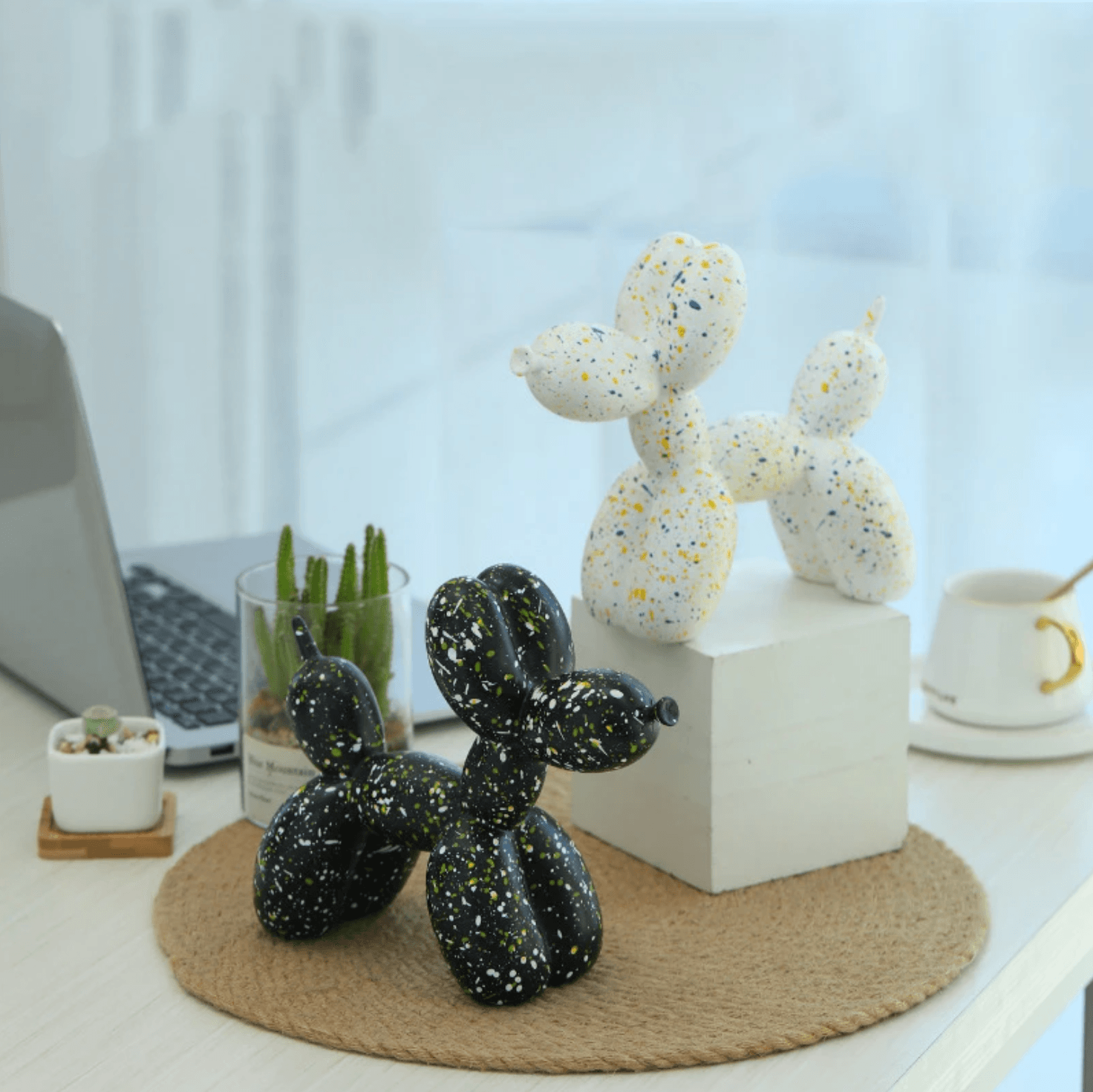 Splash Ink Balloons Dog Sculpture - huemabe - Creative Home Decor