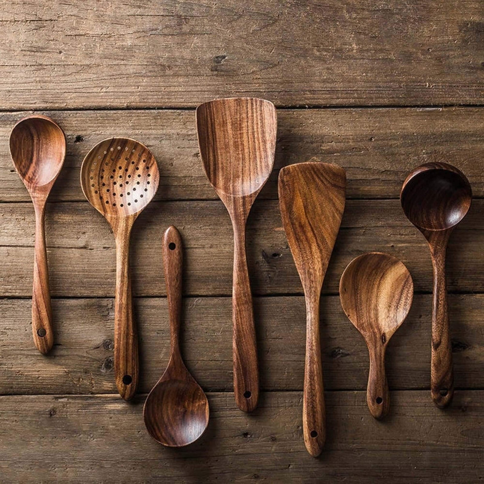 Traditional 7 Pieces Wooden Utensil Set - huemabe - Creative Home Decor